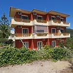 Lofos Claudiagapi Guesthouse Seaview